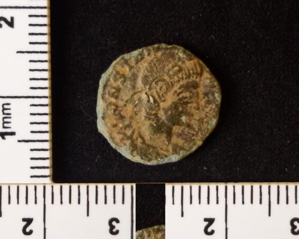 Coin shows a face of an emperor (possibly Constans dated AD 333-350)